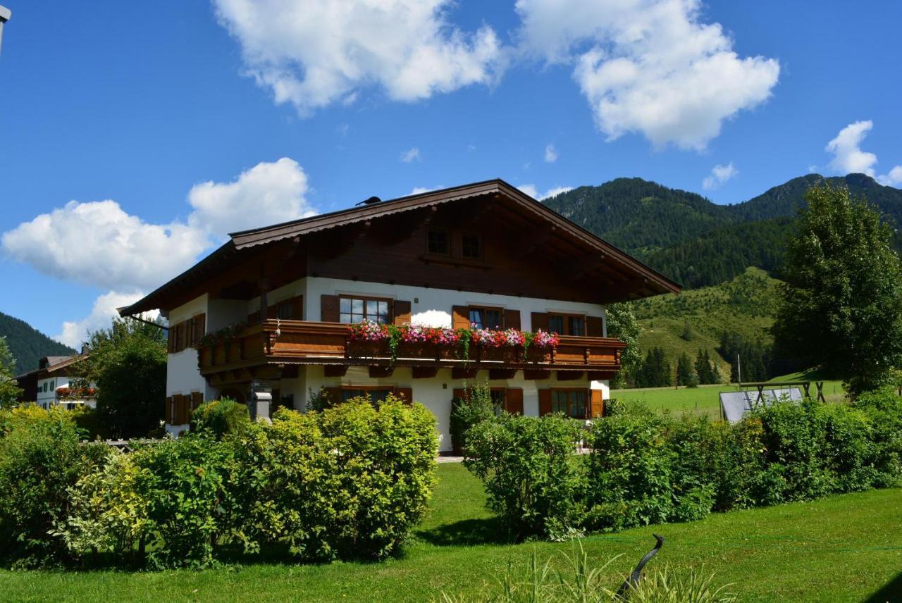 Вилла Gaestehaus Glaagut - Familie Hain Хохфильцен Экстерьер фото