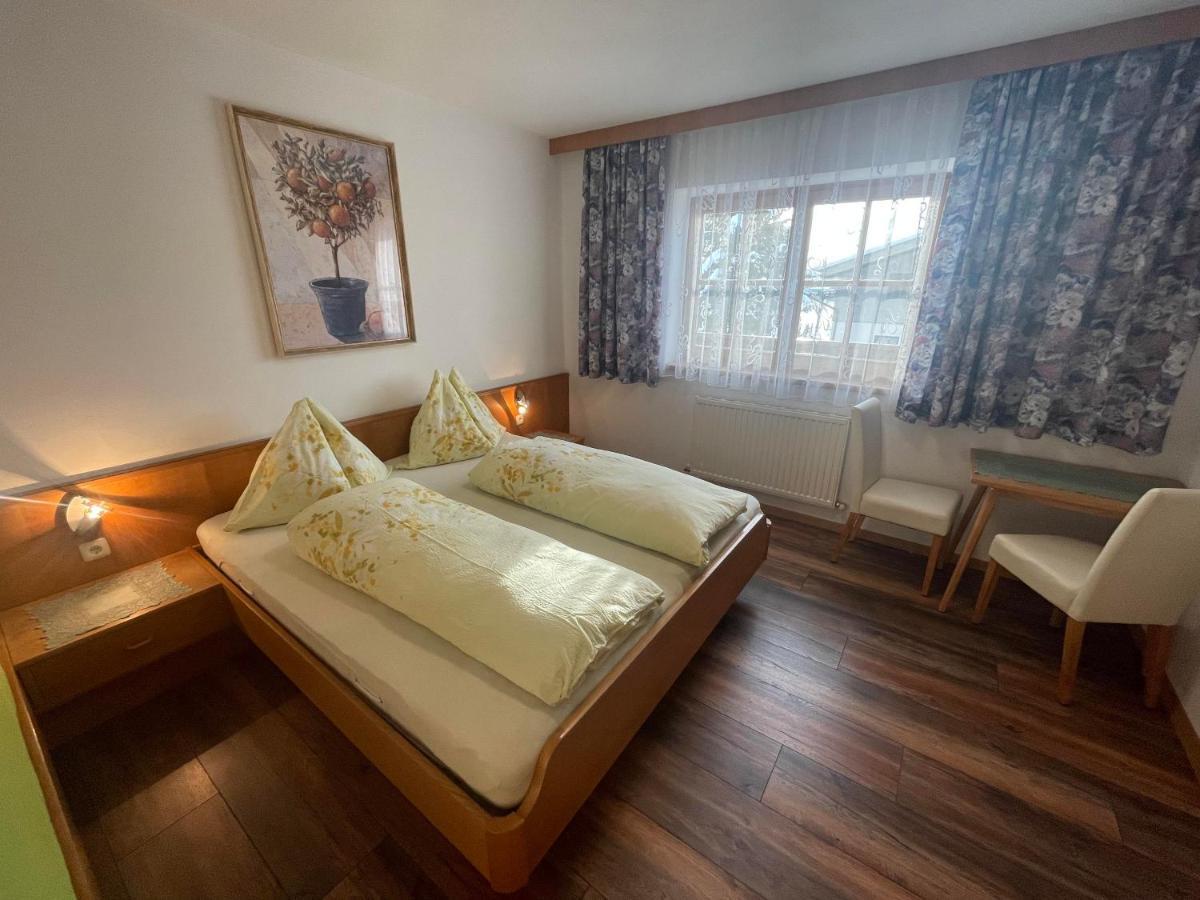 Вилла Gaestehaus Glaagut - Familie Hain Хохфильцен Экстерьер фото