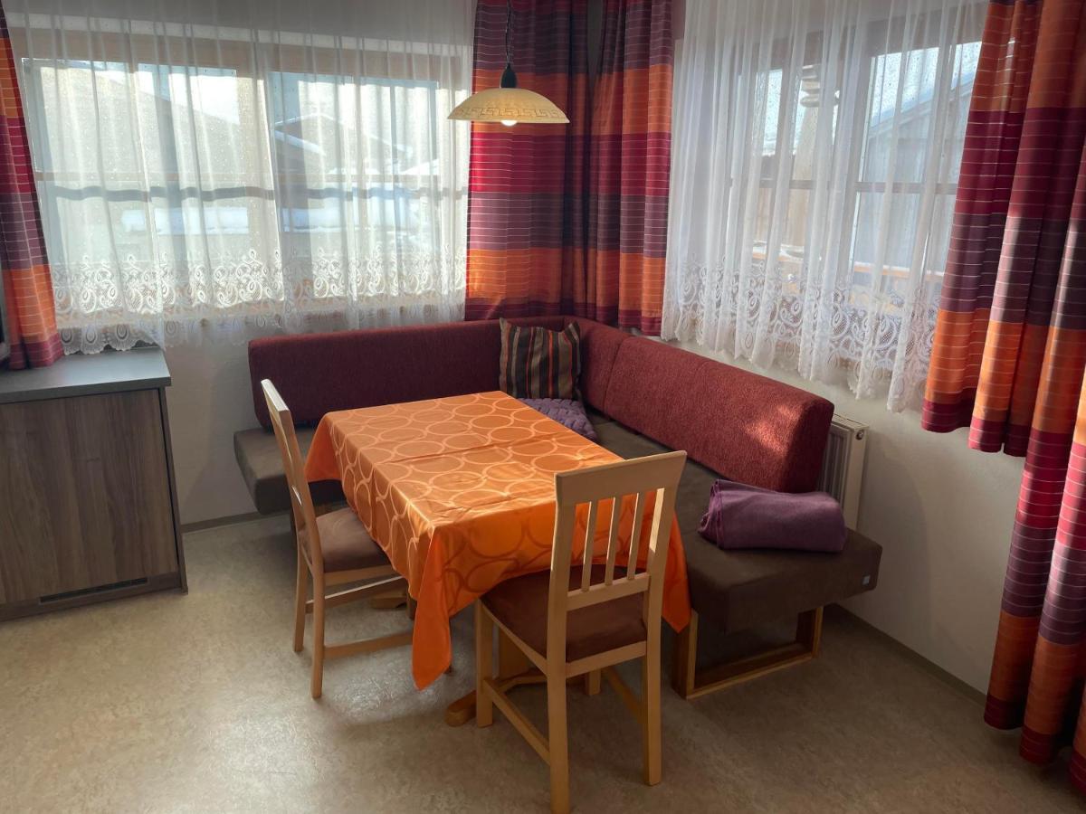 Вилла Gaestehaus Glaagut - Familie Hain Хохфильцен Экстерьер фото