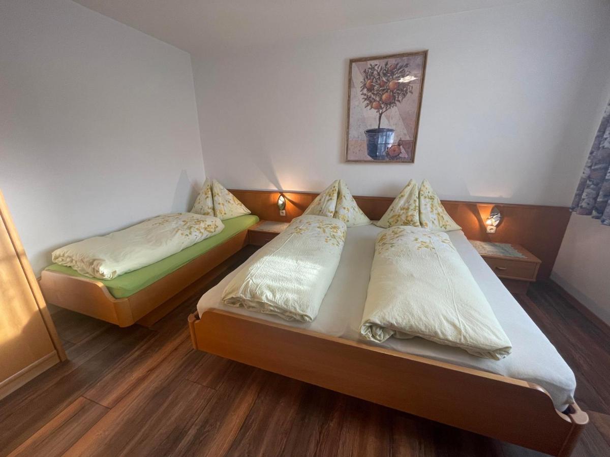 Вилла Gaestehaus Glaagut - Familie Hain Хохфильцен Экстерьер фото
