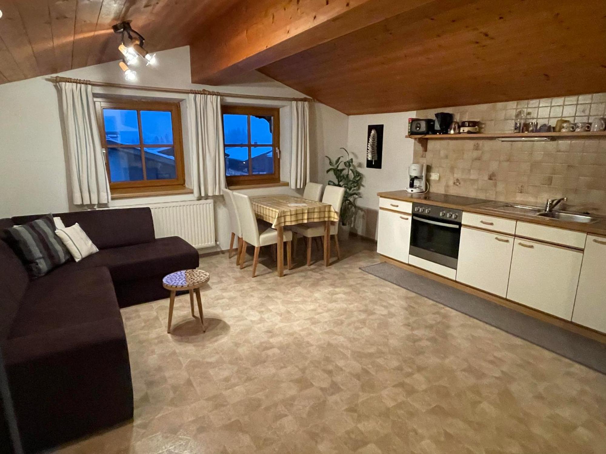 Вилла Gaestehaus Glaagut - Familie Hain Хохфильцен Экстерьер фото